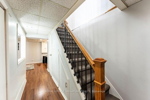 25 Hun Crescent, Toronto, ON - Indoor Photo Showing Other Room
