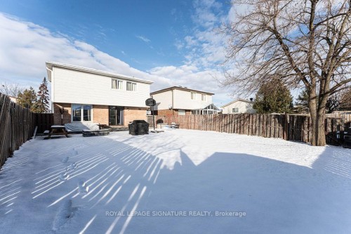 25 Hun Crescent, Toronto, ON - Outdoor