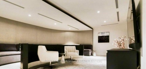 507E-2908 Highway 7 Road, Vaughan, ON - Indoor Photo Showing Other Room