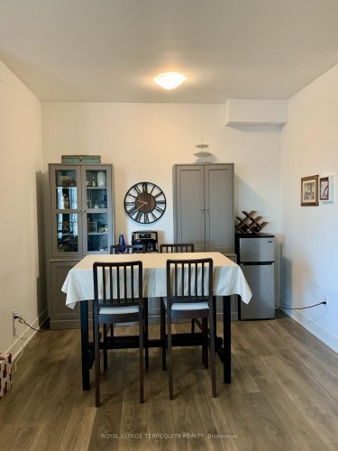507E-2908 Highway 7 Road, Vaughan, ON - Indoor Photo Showing Dining Room