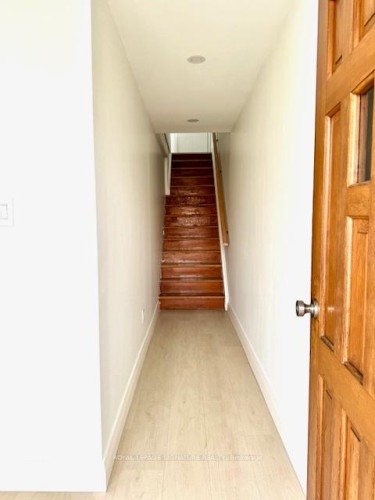 Upper-115 Torrens Avenue, Toronto, ON - Indoor Photo Showing Other Room