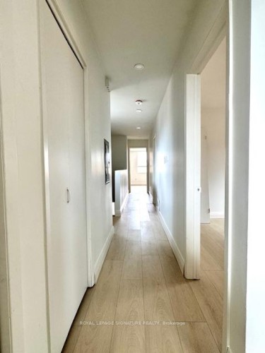 Upper-115 Torrens Avenue, Toronto, ON - Indoor Photo Showing Other Room