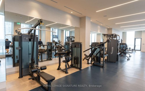1922-8960 Jane Street, Vaughan, ON - Indoor Photo Showing Gym Room