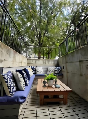 1602-28 Laidlaw Street, Toronto, ON - Outdoor With Exterior