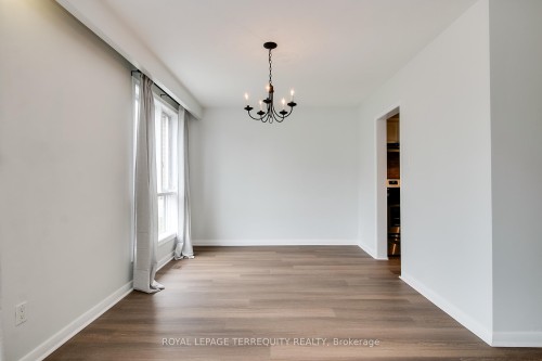 93 Searle Avenue, Toronto, ON - Indoor Photo Showing Other Room