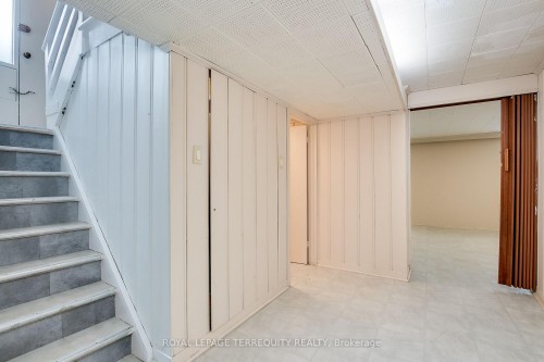 93 Searle Avenue, Toronto, ON - Indoor Photo Showing Other Room