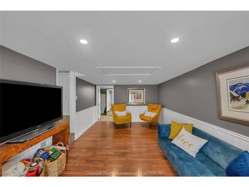 16 Sheldrick Street, Blenheim, ON 