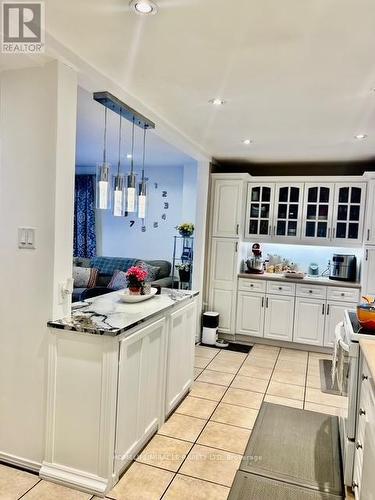 82 Ready Court, Brampton, ON - Indoor Photo Showing Other Room