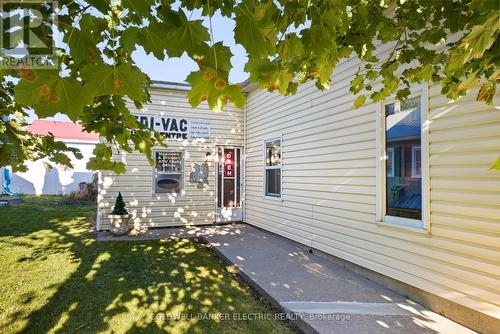 59 Centre Street N, Greater Napanee (Greater Napanee), ON - Outdoor