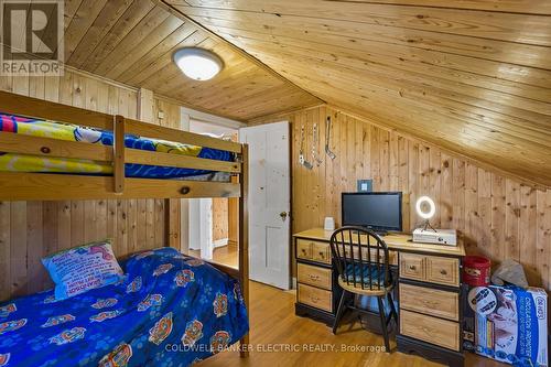 59 Centre Street N, Greater Napanee (Greater Napanee), ON - Indoor Photo Showing Bedroom