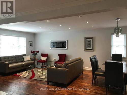 66 Elinor Avenue, Toronto, ON - Indoor Photo Showing Living Room
