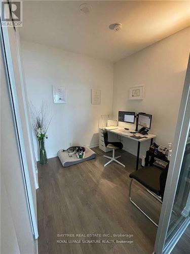 1607 - 898 Portage Parkway, Vaughan, ON - Indoor Photo Showing Office