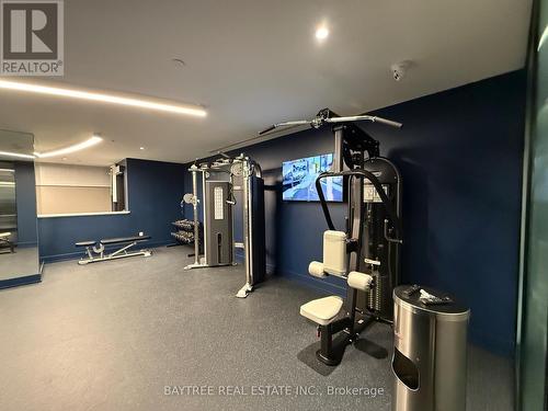 403 - 185 Deerfield Road, Newmarket, ON - Indoor Photo Showing Gym Room
