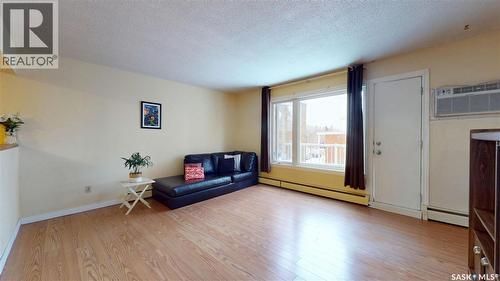 20 4505 Rae Street, Regina, SK - Indoor Photo Showing Other Room