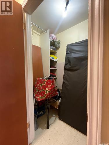 20 4505 Rae Street, Regina, SK - Indoor