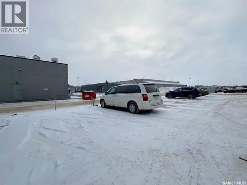 20 4505 Rae Street, Regina, SK - Outdoor