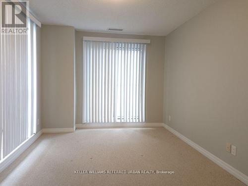 2204 - 2015 Sheppard Avenue E, Toronto, ON - Indoor Photo Showing Other Room