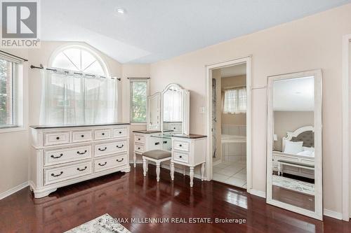 5525 Heatherleigh Avenue, Mississauga, ON - Indoor Photo Showing Other Room