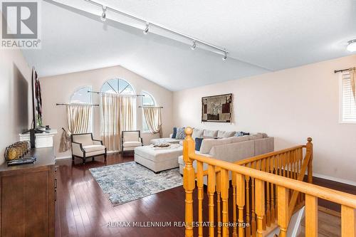 5525 Heatherleigh Avenue, Mississauga, ON - Indoor