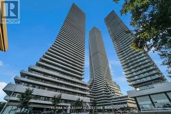 4202 - 20 SHORE BREEZE DRIVE  Toronto, ON M8V 1A1