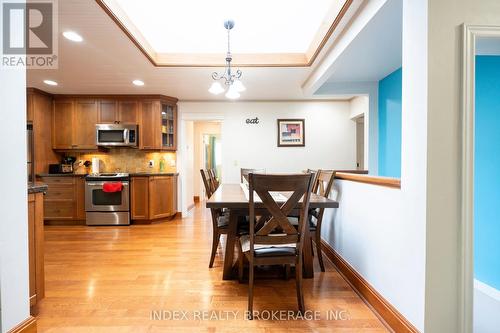 1073 Kent Avenue E, Oakville, ON - Indoor