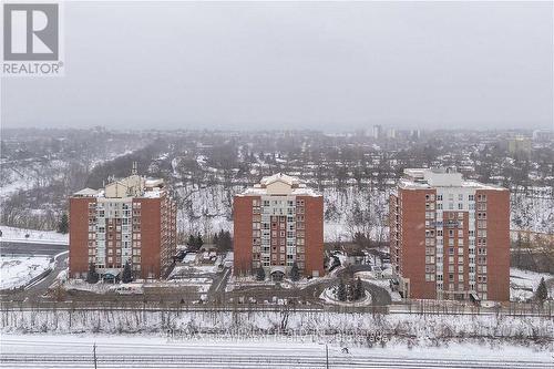 GLA1 - 60 OLD MILL ROAD  Oakville, ON L6J 7V9