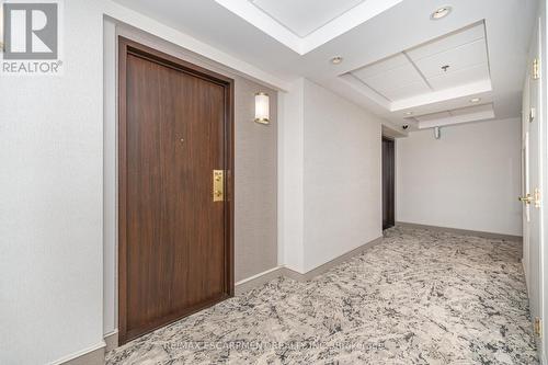 Gla1 - 60 Old Mill Road, Oakville, ON - Indoor Photo Showing Other Room