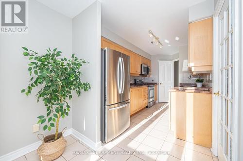 Gla1 - 60 Old Mill Road, Oakville, ON - Indoor Photo Showing Kitchen