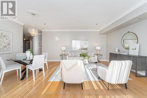 Gla1 - 60 Old Mill Road, Oakville, ON - Indoor