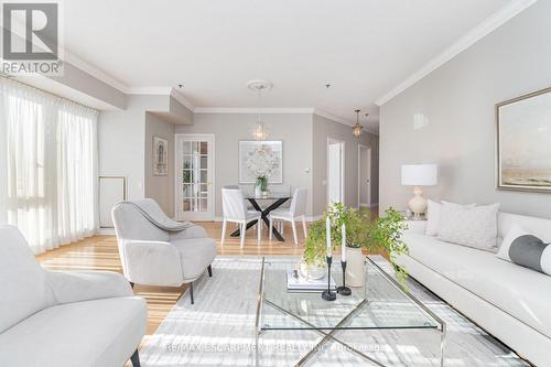 Gla1 - 60 Old Mill Road, Oakville, ON - Indoor Photo Showing Living Room