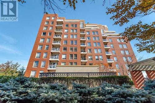 Gla1 - 60 Old Mill Road, Oakville, ON - Outdoor With Balcony With Facade