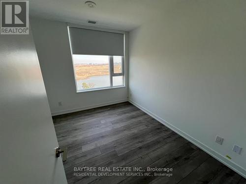 1106 - 3100 Keele Street, Toronto, ON - Indoor Photo Showing Other Room