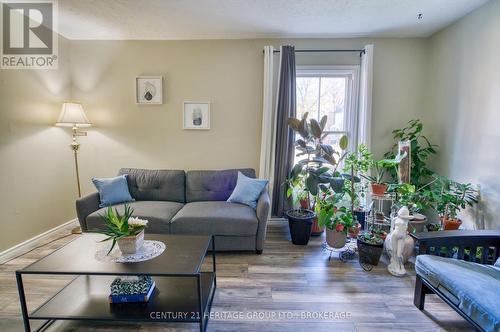 143 Green Street, Deseronto (Deseronto (Town)), ON - Indoor Photo Showing Living Room