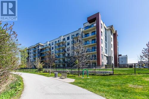 631 - 125 Shoreview Place S, Hamilton, ON - Outdoor With Balcony With Facade