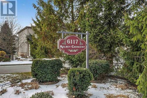 1 - 6117 Kelsey Crescent, Niagara Falls (Forestview), ON 