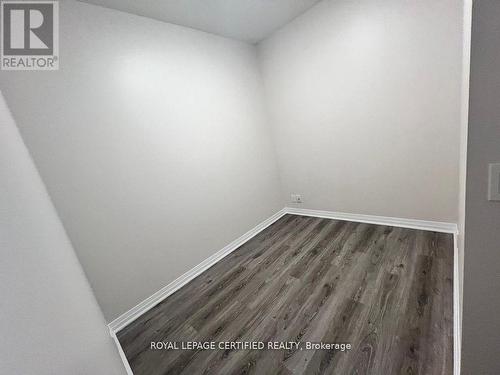 435 - 128 Grovewood Common, Oakville, ON - Indoor Photo Showing Other Room