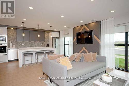 435 - 128 Grovewood Common, Oakville, ON - Indoor