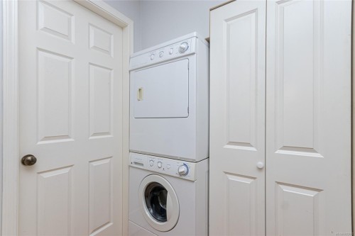 2074 Ludlow Rd, Sooke, BC 