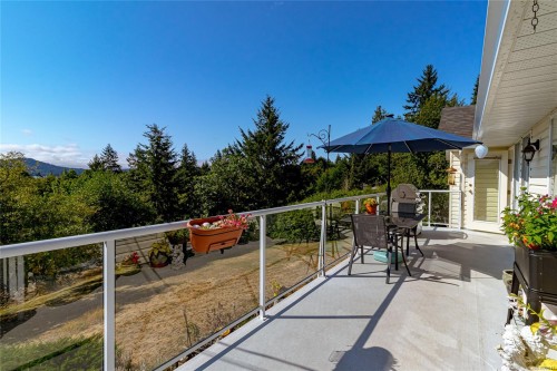 2074 Ludlow Rd, Sooke, BC 