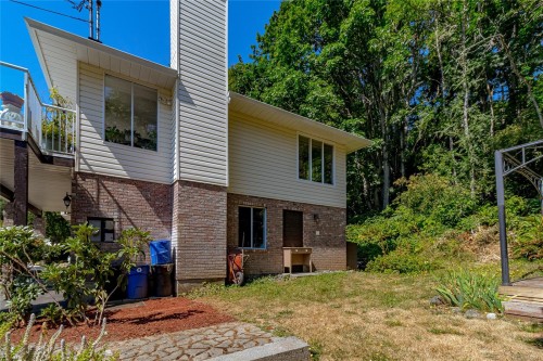 2074 Ludlow Rd, Sooke, BC 