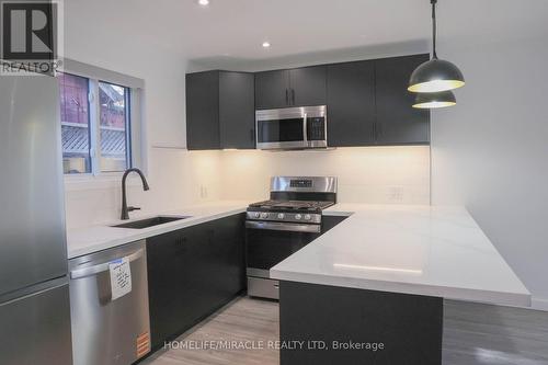 Grdn Suite - 67 Oakmount Road, Toronto, ON - Indoor Photo Showing Kitchen With Upgraded Kitchen