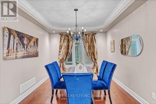 2355 North Ridge Trail, Oakville, ON - Indoor