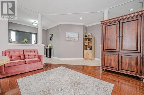 80 Meadowbank Drive, Hamilton, ON - Indoor