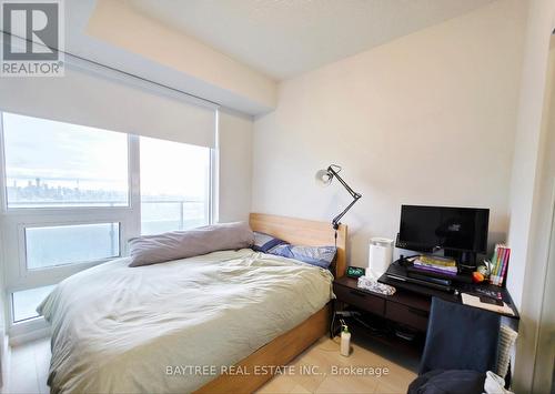 5007 - 2221 Yonge Street, Toronto, ON - Indoor Photo Showing Bedroom