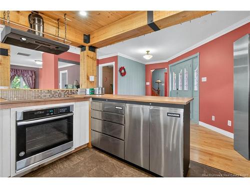 380 Salisbury Rd, Moncton, NB 