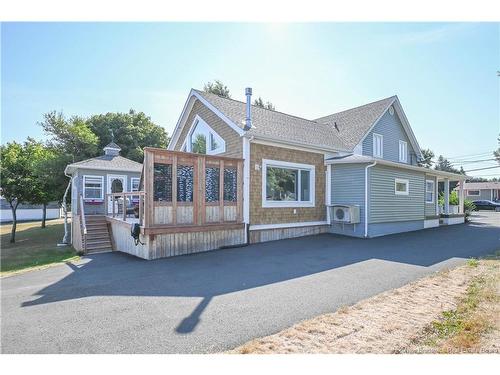 245 Saint-Pierre E Blvd, Caraquet, NB 