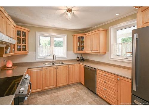 245 Saint-Pierre E Blvd, Caraquet, NB 