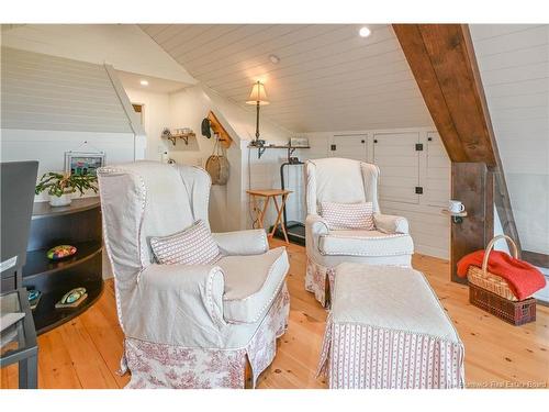 245 Saint-Pierre E Blvd, Caraquet, NB 