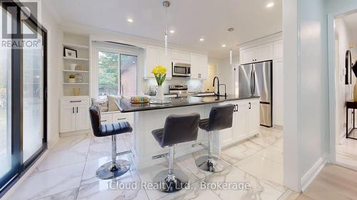 27 Briarwood Drive, Caledon, ON - Indoor