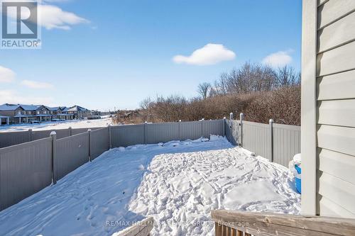 307 Ibanez Walk, Ottawa, ON - Outdoor